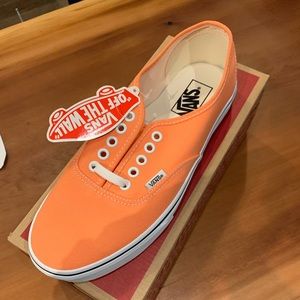 Vans authentic